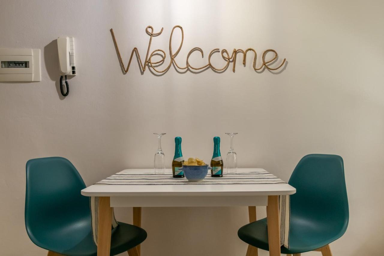 Down Town Blue Apartment ลาสเปเซีย ภายนอก รูปภาพ
